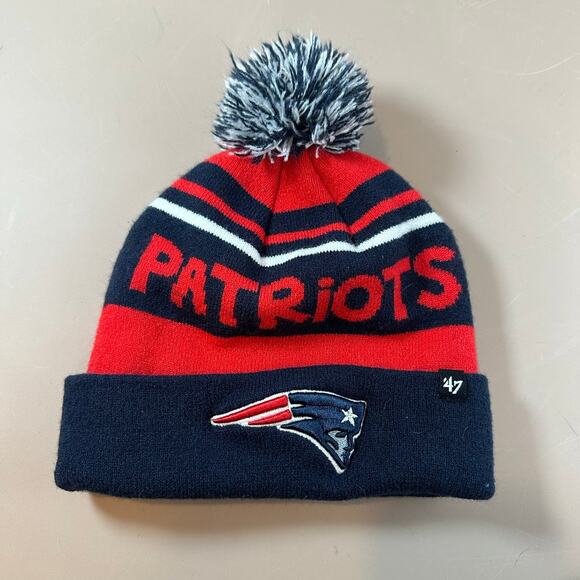 NE Patriots Pats New England Beanie Pom Winter Hat Youth Kids '47 Boys - Picture 1 of 4